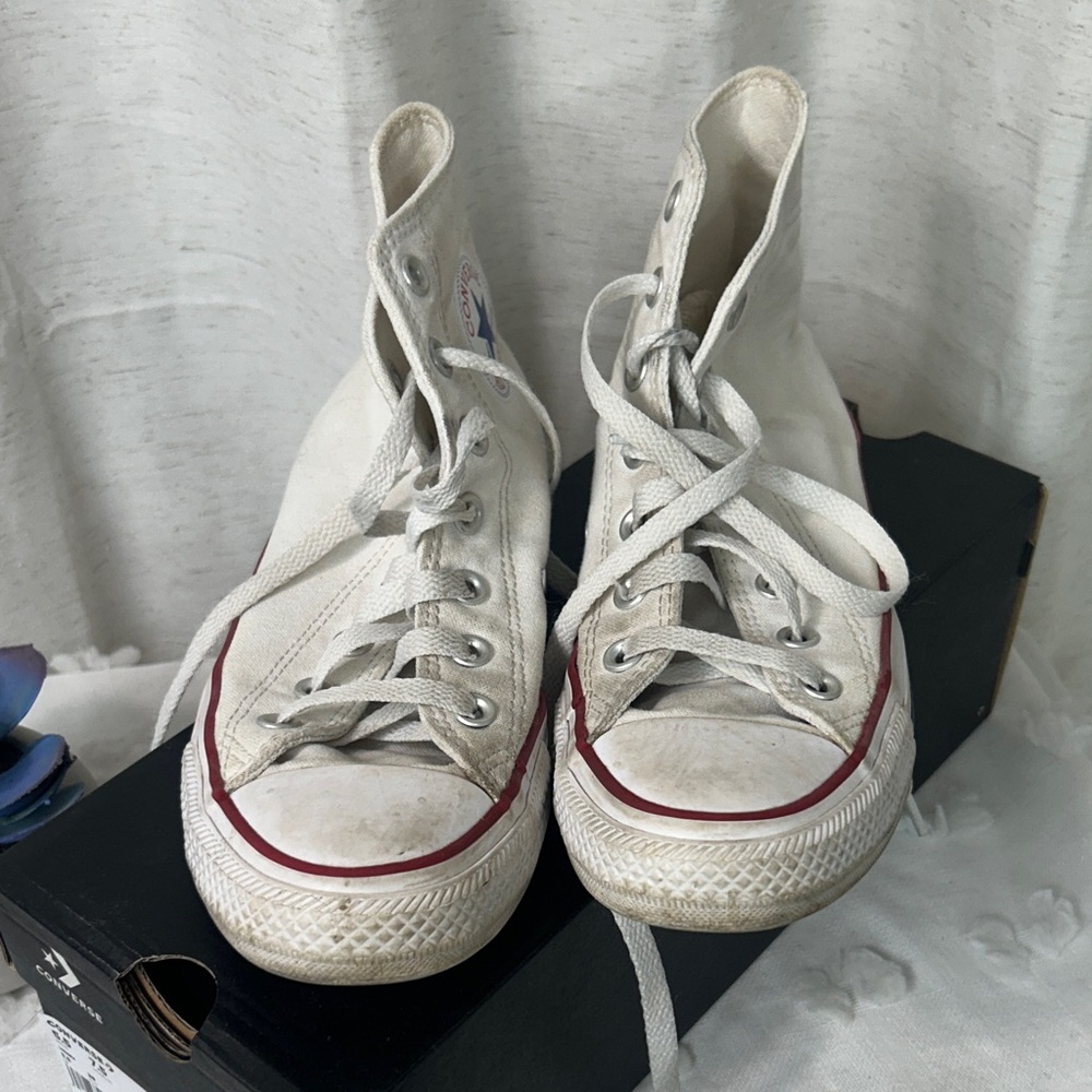 Converse White Canvas High-Top Sneakers with Red and Blue Trim